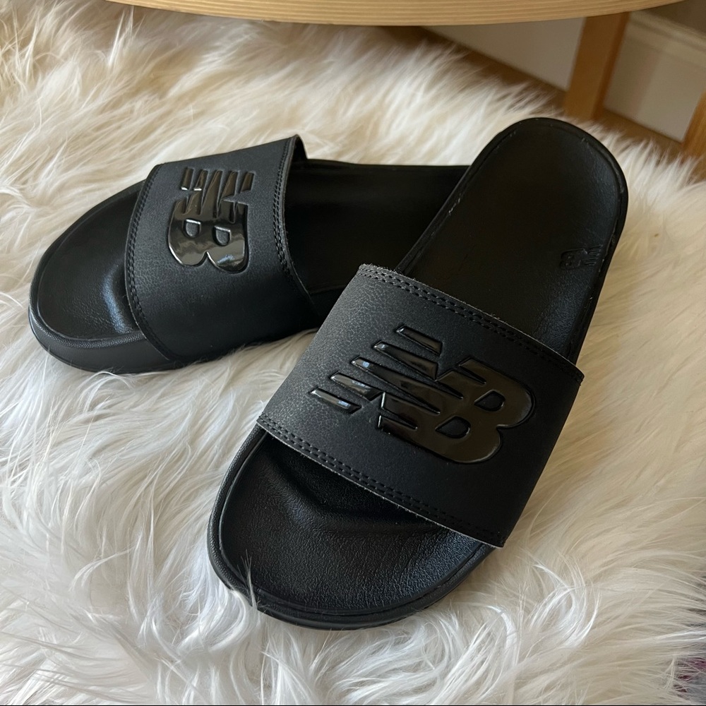 New Balance 200 Comfort Slide Sandal